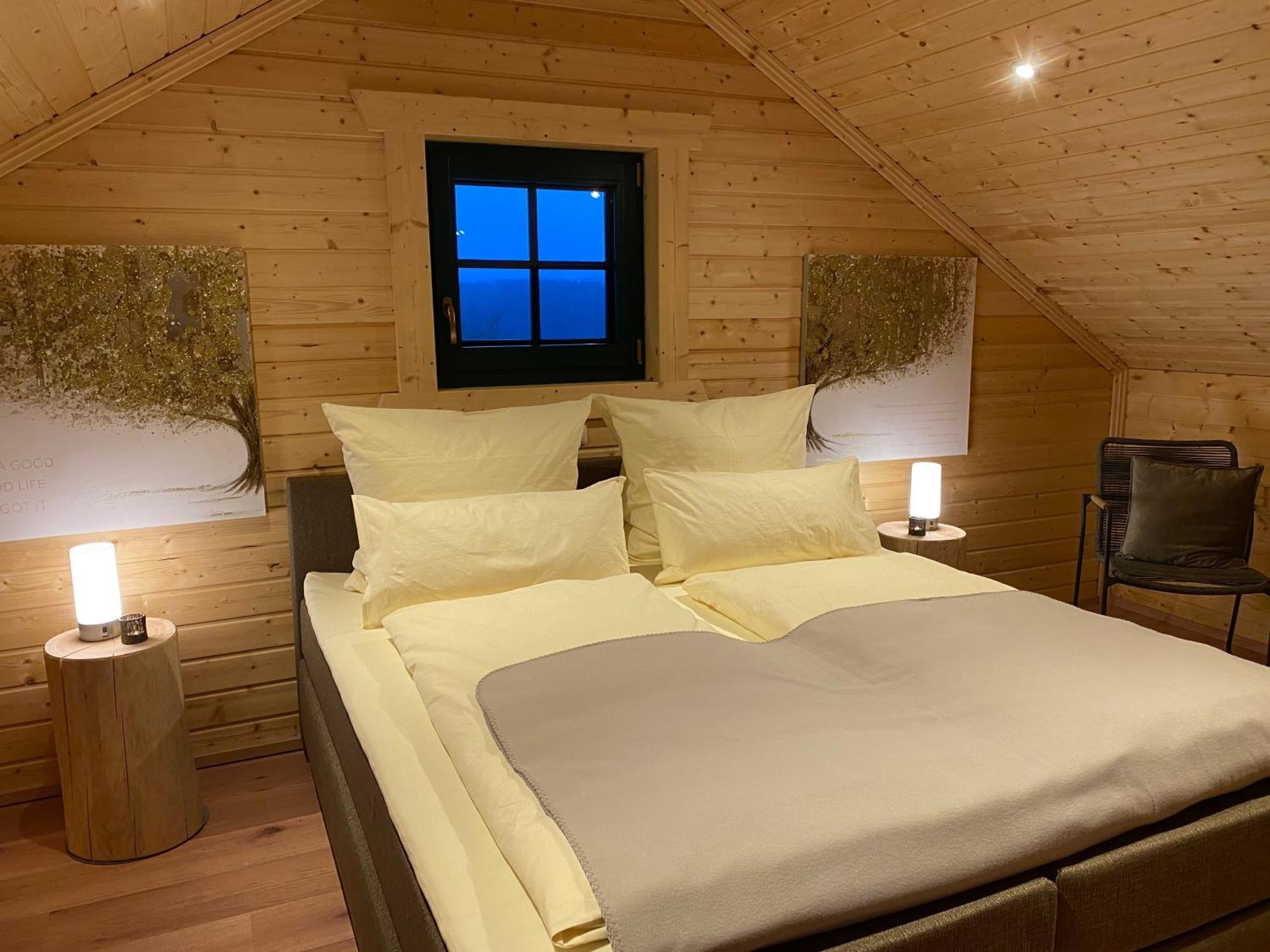 Holzhaus Onkel Fritz Mit Sauna Und Whirlwanne Esch  Εξωτερικό φωτογραφία